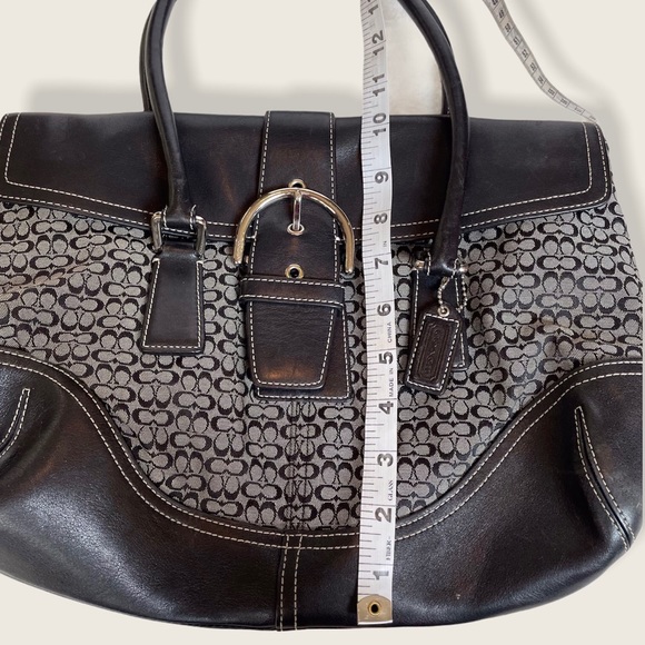 Coach Signature C Flap-over Soho Buckle Satchel - Picture 8 of 9
